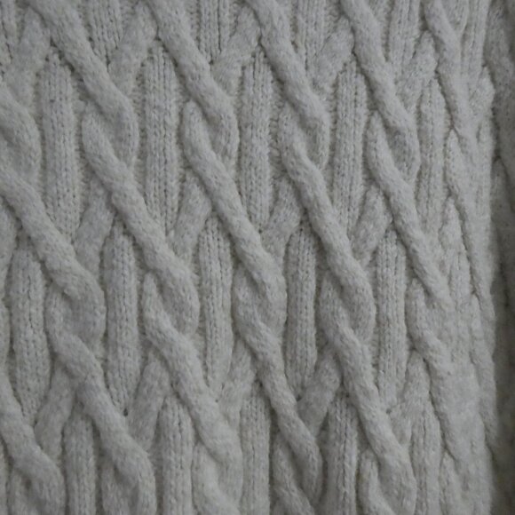 Cream Turtleneck Sweater | xl - extra large - Picture 15 of 16